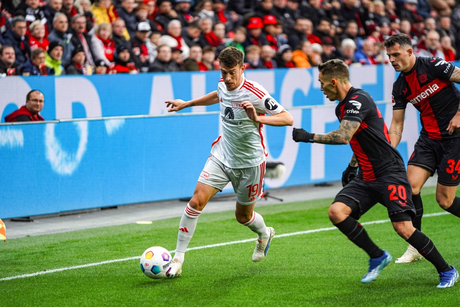 Nhận định soi kèo Union Berlin vs Leverkusen lúc 21h30 ngày 30/11/2024 nhan-dinh-soi-keo-union-berlin-vs-leverkusen-luc-21h30-ngay-30-11-2024-1
