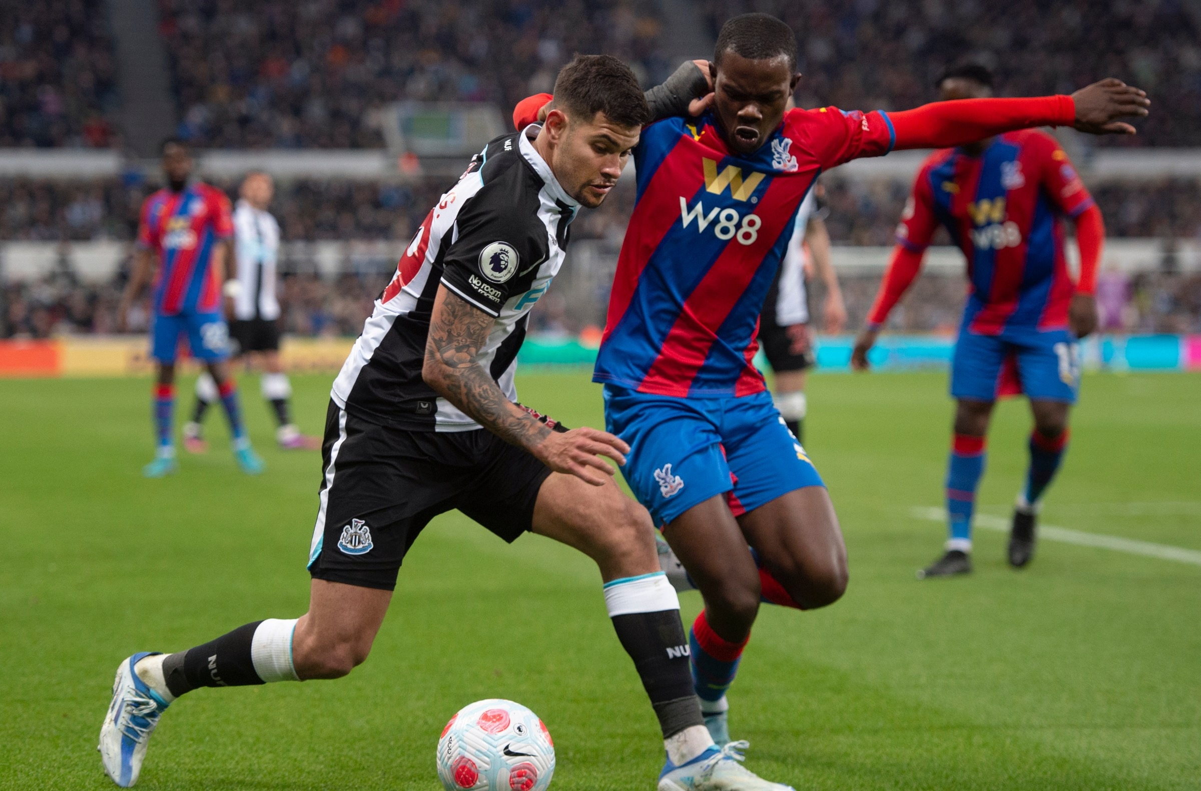Nhận định soi kèo Newcastle vs Crystal Palace lúc 22h00 ngày 4/1/2025 nhan-dinh-soi-keo-newcastle-vs-crystal-palace-luc-22h00-ngay-4-1-2025-1